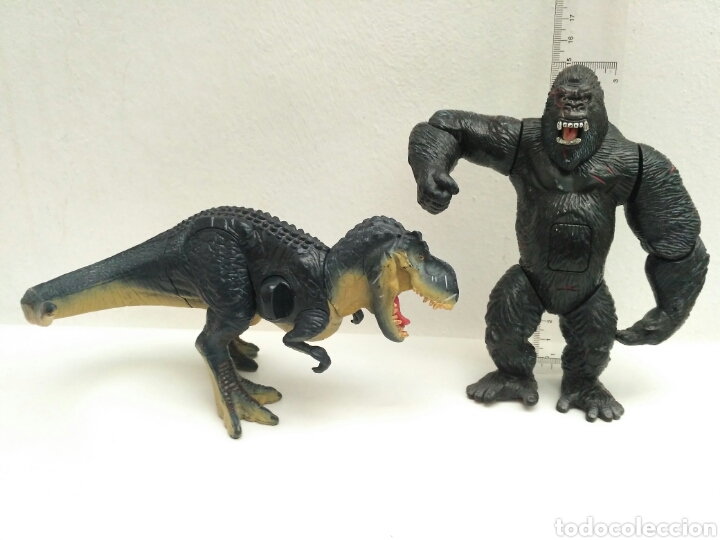 Figuras De La Pelicula King Kong Playmates 05 Sold Through Direct Sale