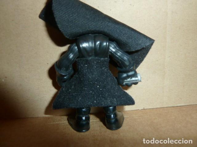 Figuras de acci&oacute;n: Star Wars, Darth Vader. Hasbro 2011 - Foto 3