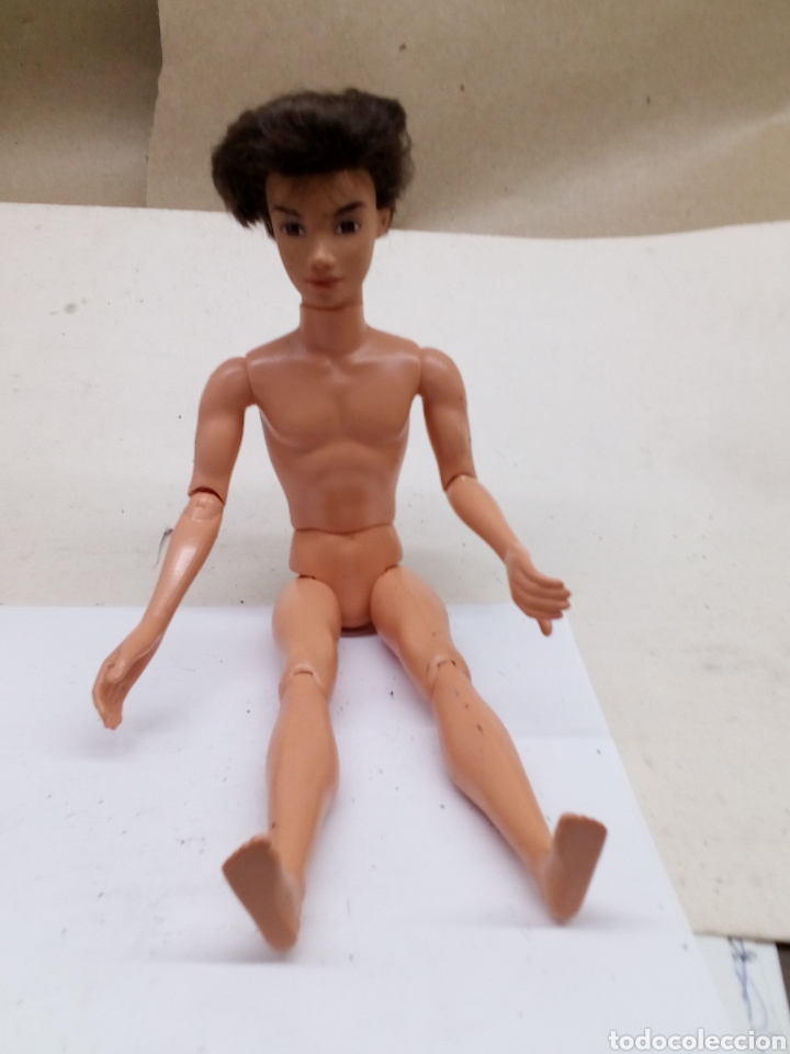 Figuras de a&ccedil;&atilde;o: Mu&ntilde;eco articulado