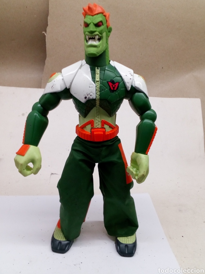 Figuras de a&ccedil;&atilde;o: Mu&ntilde;eco de accion articulafo