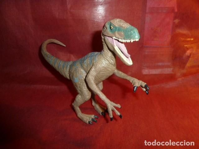 Figuras de acci&oacute;n: Velociraptor Delta. Jurassic World. Hasbro 2015 - Foto 3