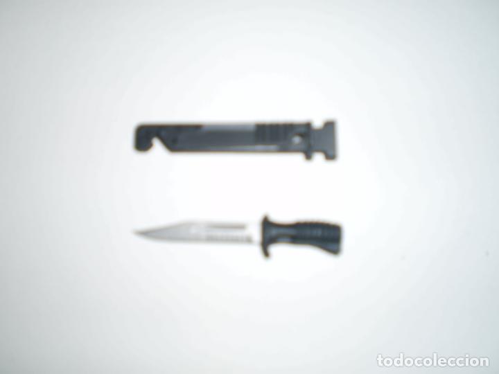 Figuras de acci&oacute;n: DRAGON CUCHILLO DE COMBATE ESCALA 1/6 - Foto 1
