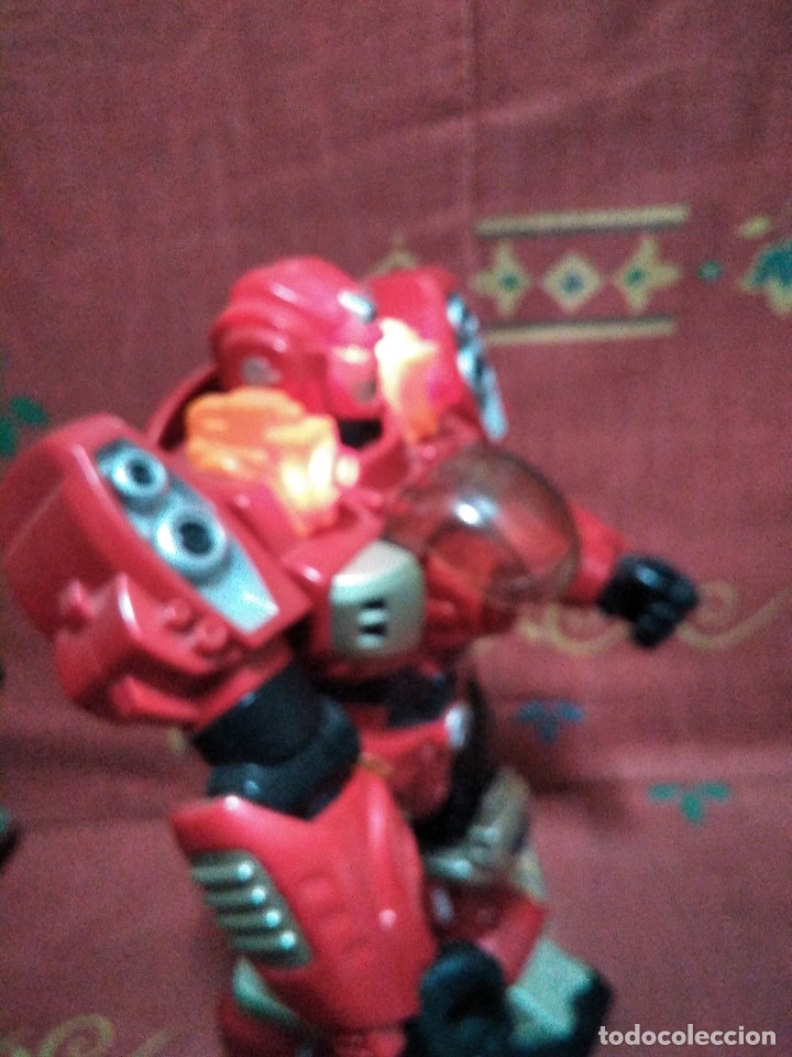 Figuras de acci&oacute;n: Robot articulado a pilas 33 cm. - Foto 4