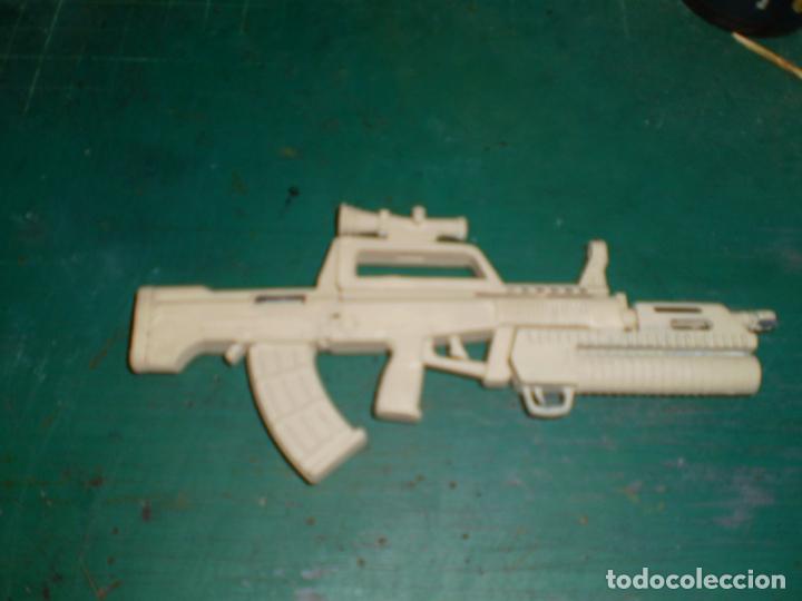 Figuras de acci&oacute;n: DRAGON SUBFUSIL SA80 ESCALA 1/6 - Foto 1