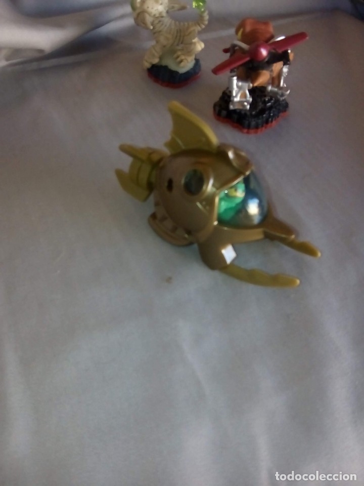 Figuras de acci&oacute;n: figuras skylanders lost islands y collection vault - Foto 8