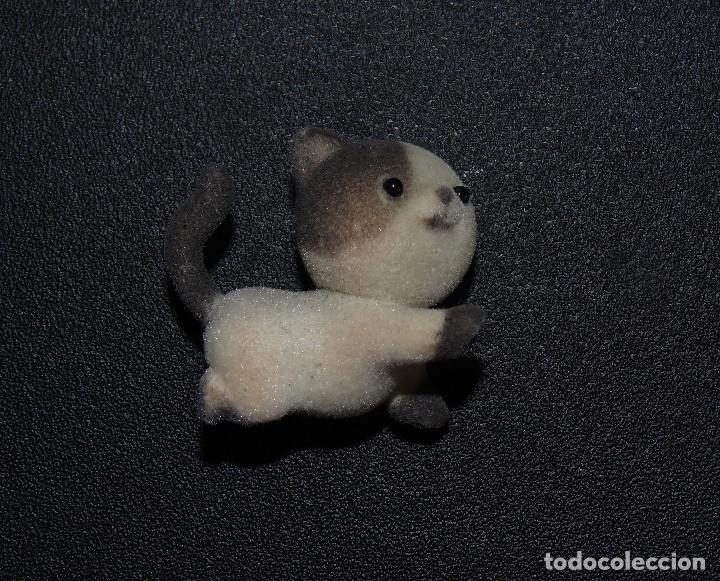 Figuras de acci&oacute;n: Mu&ntilde;eco BEB&Eacute; SYLVANIAN FAMILIES 4 CM - Foto 1