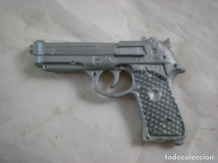 Figuras de acci&oacute;n: Pistola Geyperman? Dragon? - Foto 1