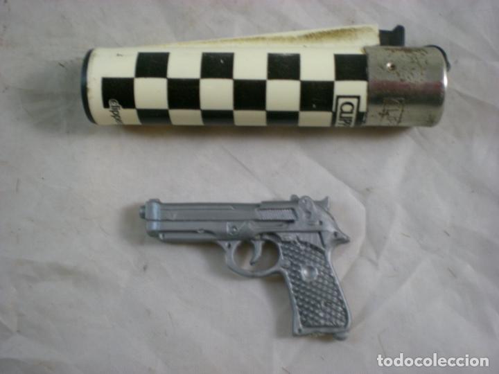 Figuras de acci&oacute;n: Pistola Geyperman? Dragon? - Foto 3