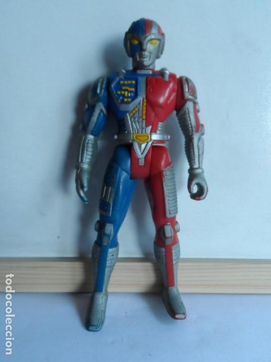 Figuras de a&ccedil;&atilde;o: mu&ntilde;eco articulado 1994 saban kenner