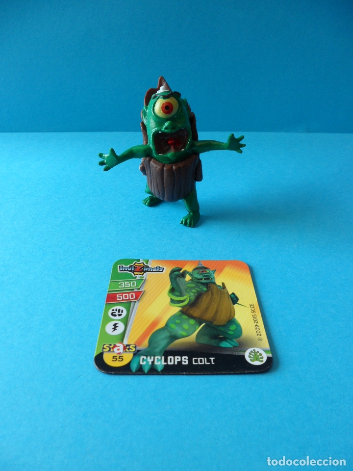 Figuras de acci&oacute;n: Figura de Cyclops Pup + Staks - Invizimals - Foto 1