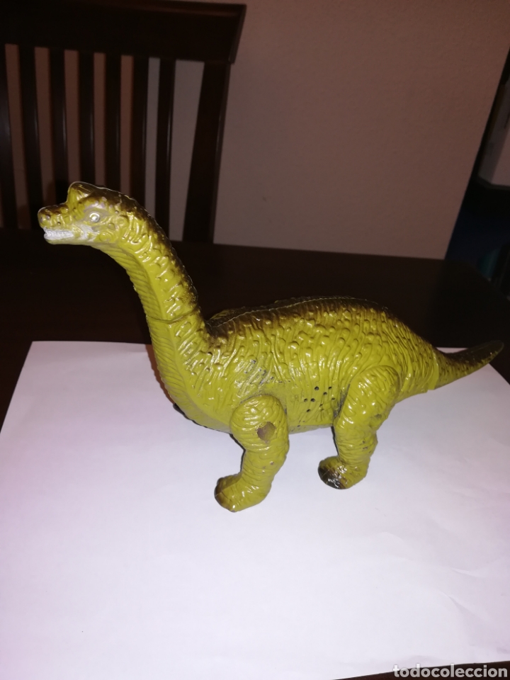 Figuras de acci&oacute;n: DINOSAURIO FIGURA DE ACCION QUE FUNCIONA A PILAS - Foto 1