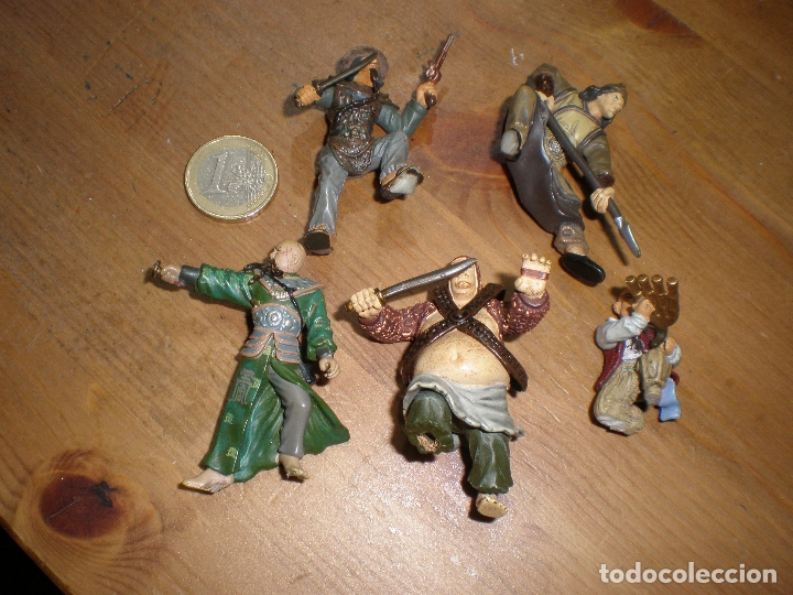 Figuras de acci&oacute;n: LOTE DE 5 FIGURAS DE ACCI&Oacute;N - Foto 1