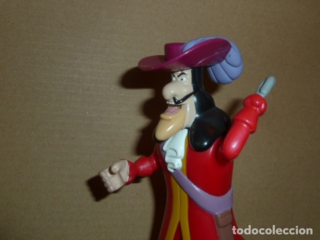 Figuras de acci&oacute;n: Capitan Garfio, Peter Pan. Disney Mcdonalds 2002 - Foto 2