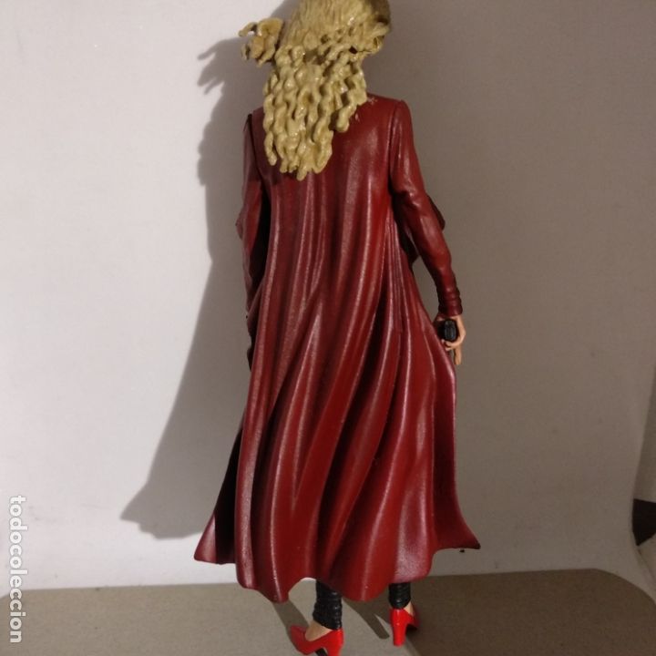 Figuras de acci&oacute;n: Neca 2005 Sin City Goldie - Foto 3