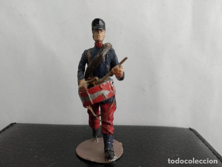 Figuras de a&ccedil;&atilde;o: ANTIGUO SOLDADO DE PLOMO ALYMER O ALGUNA MARCA DE LA EPOCA  BANDA MUSICA