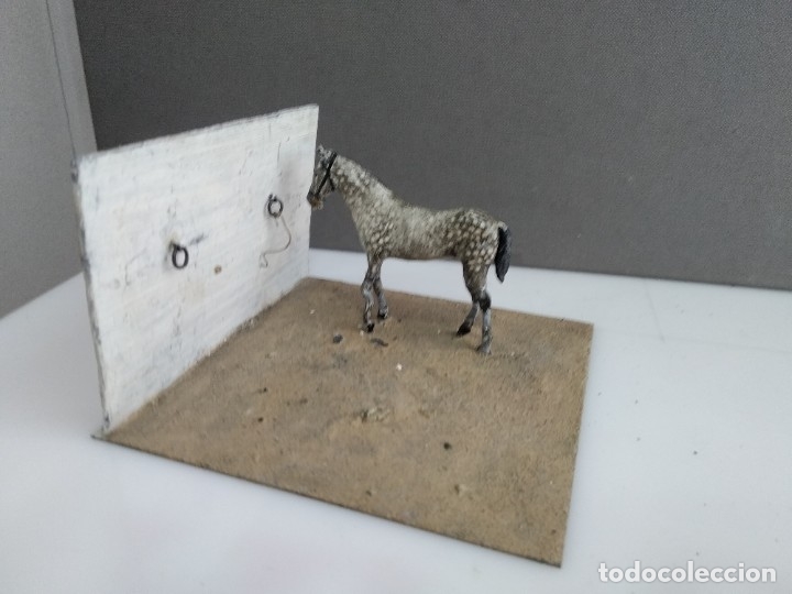 Figuras de a&ccedil;&atilde;o: ANTIGUO SOLDADO DE PLOMO ALYMER O ALGUNA MARCA  CABALLO CUADRA