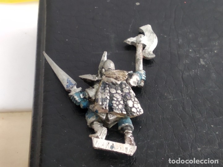 Figuras de acci&oacute;n: ANTIGUA FIGURITA WARHAMMER PLOMO - Foto 2