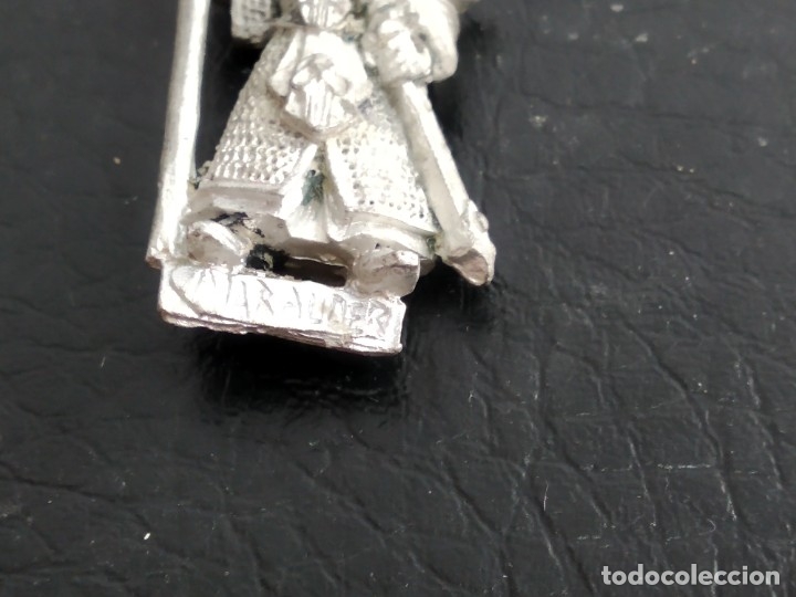 Figuras de acci&oacute;n: ANTIGUA FIGURITA WARHAMMER PLOMO - Foto 2