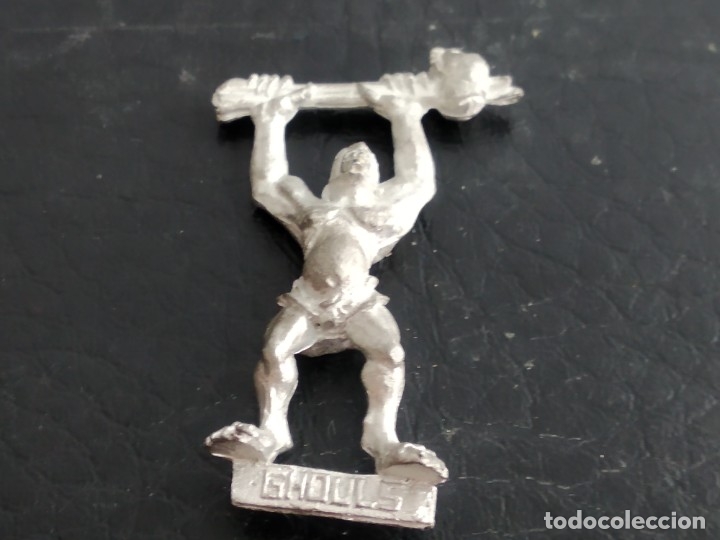 Figuras de acci&oacute;n: ANTIGUA FIGURITA WARHAMMER PLOMO - Foto 1