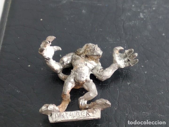 Figuras de acci&oacute;n: ANTIGUA FIGURITA WARHAMMER PLOMO - Foto 1