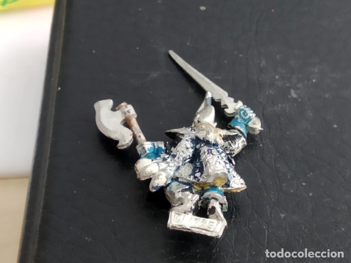 Figuras de acci&oacute;n: ANTIGUA FIGURITA WARHAMMER PLOMO - Foto 3