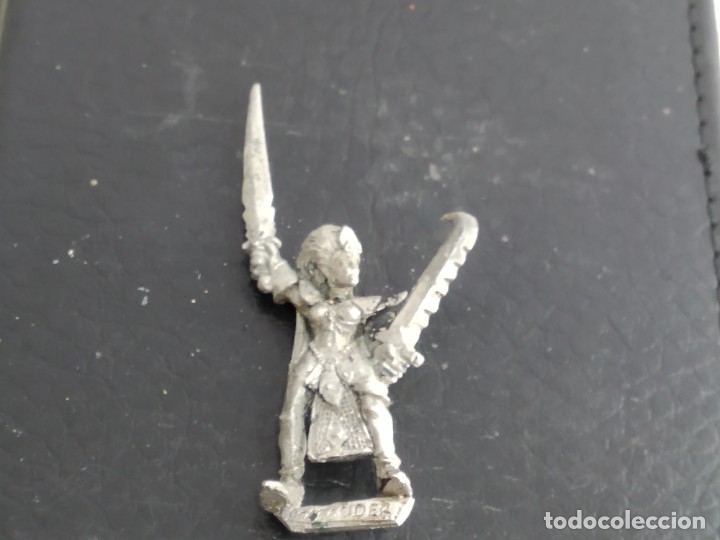 Figuras de acci&oacute;n: ANTIGUA FIGURITA WARHAMMER PLOMO - Foto 1