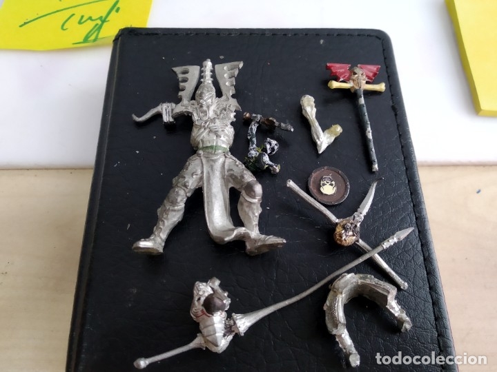 Figuras de acci&oacute;n: ANTIGUA FIGURITA WARHAMMER PLOMO - Foto 1