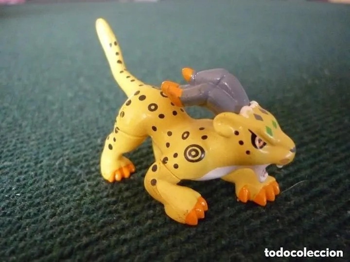 Figuras de acci&oacute;n: Figura Invizimals - comansi - Foto 1