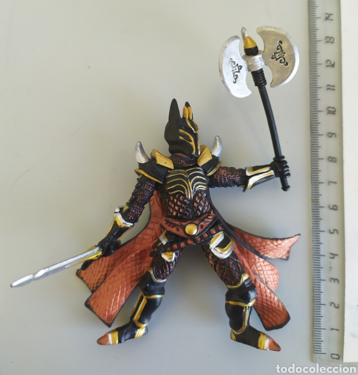 Figuras de acci&oacute;n: Guerrero soldado barbaro vikingo figura acci&oacute;n mu&ntilde;eco