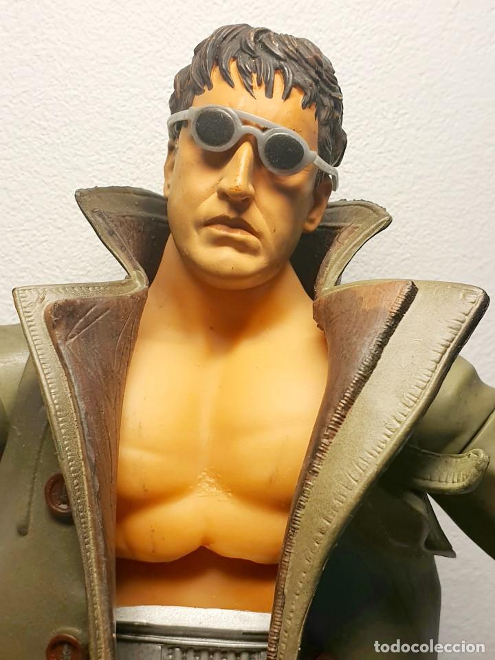 Figuras de acci&oacute;n: HOMBRE FIGURA MARVEL 2004 - Foto 2