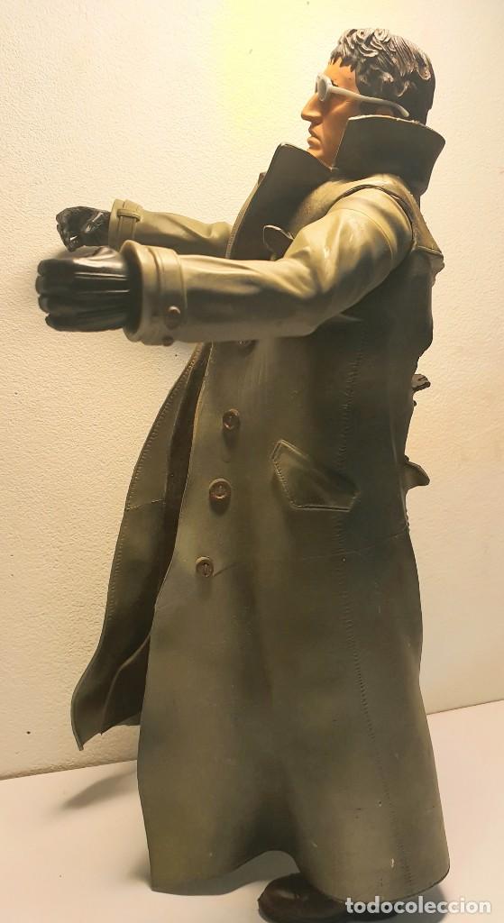 Figuras de acci&oacute;n: HOMBRE FIGURA MARVEL 2004 - Foto 3