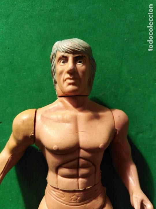 Figuras de acci&oacute;n: Mu&ntilde;eco luchador antiguo - Foto 4