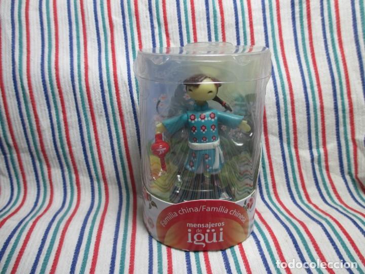 Figurines d'action: MENSAJEROS DE IG&Uuml;I, FAMILIA CHINA