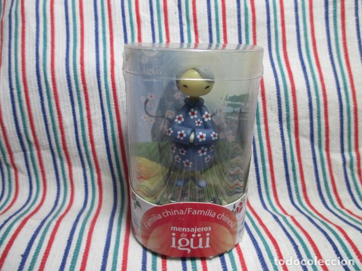Figurines d'action: MENSAJEROS DE IG&Uuml;I, FAMILIA CHINA