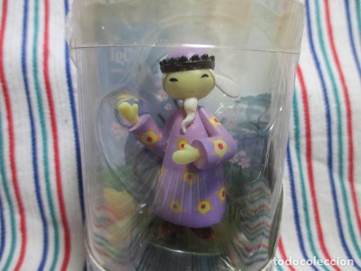 Figurines d'action: MENSAJEROS DE IG&Uuml;I, FAMILIA CHINA