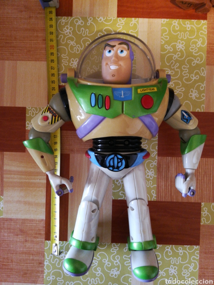 buzz lightyear toy hasbro 2001