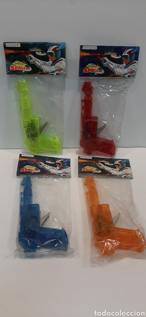 Figurines d'action: Lotazo pistolas espaciales MF