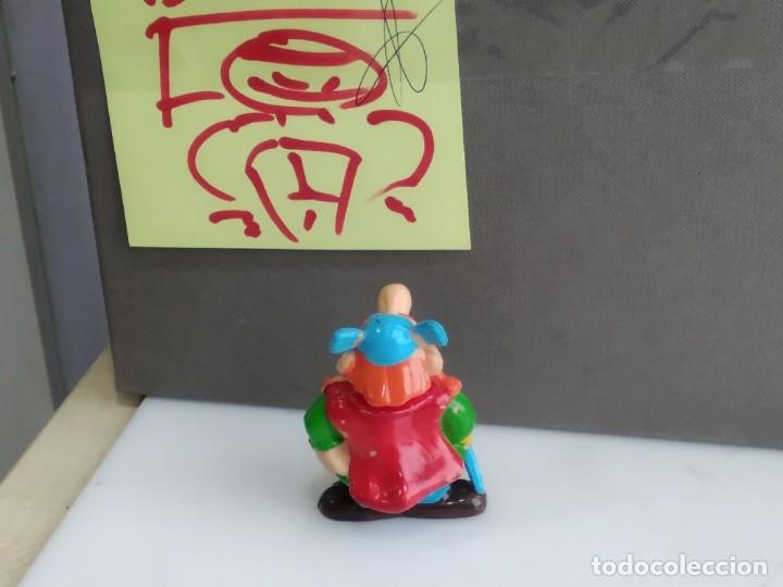 Figuras de acci&oacute;n: ANTIGUA FIGURITA DE PVC  ASTERIX - Foto 2
