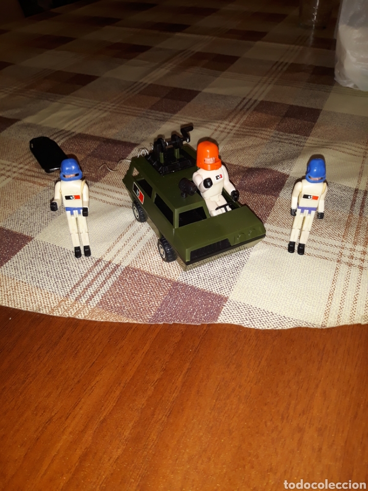 Figuras de acci&oacute;n: Mu&ntilde;ecos de matchbox. Patrulla rescate. - Foto 3