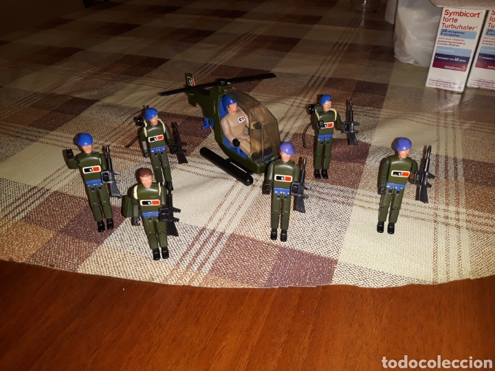 Figuras de acci&oacute;n: Mu&ntilde;ecos de matchbox. Patrulla rescate. - Foto 1