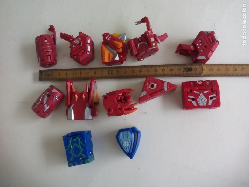 Figuras de acci&oacute;n: LOTE DE 12 BOLAS o ROBOTS TRANSFORMERS BAKUGAN - Foto 4