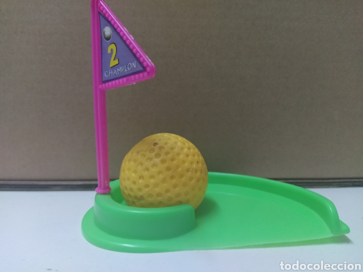 Figuras de acci&oacute;n: Minigolf McDonalds 2005 de Disney land - Foto 1