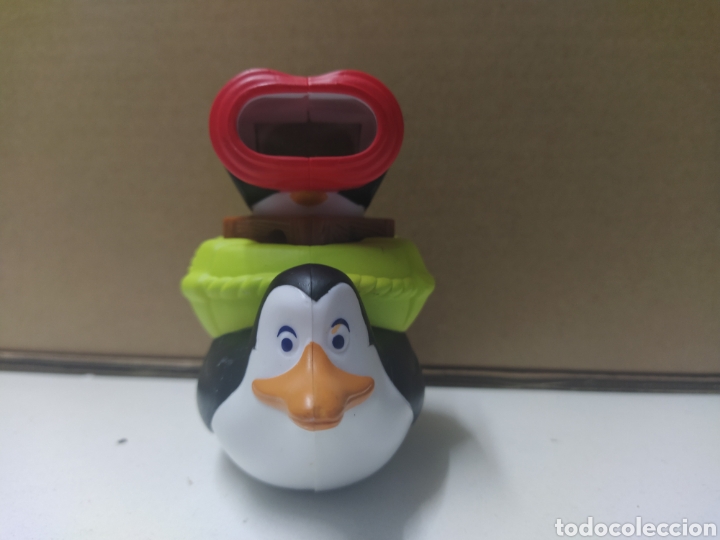 Actionfiguren: Figura de McDonald's ping&uuml;inos de Madagascar 2014. 10 x 6 cm