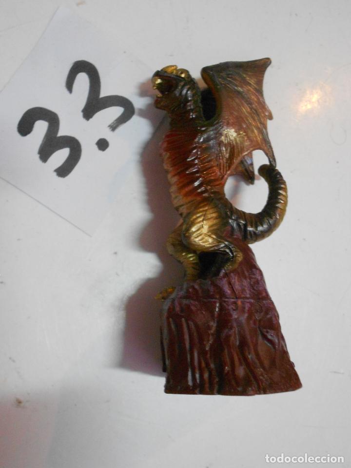 Figuras de acci&oacute;n: DRAGON - Foto 1