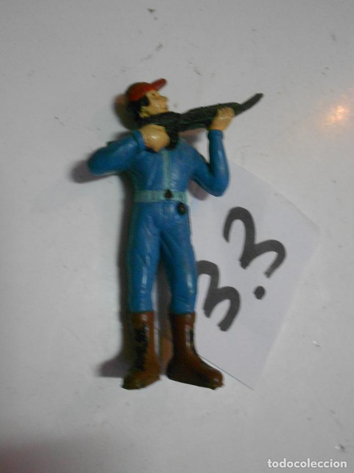 Figuras de acci&oacute;n: FIGURA DE ACCION CAZADOR - Foto 1