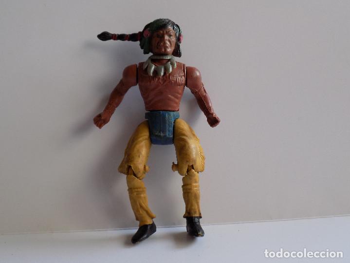Figuras de acci&oacute;n: RARO INDIO ARTICULADO - Foto 1