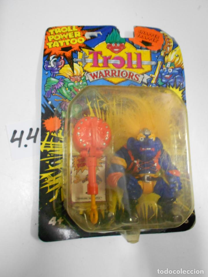 Figuras de acci&oacute;n: ANTIGUO BLISTER TROLL WARRIORS (4.4) - Foto 1