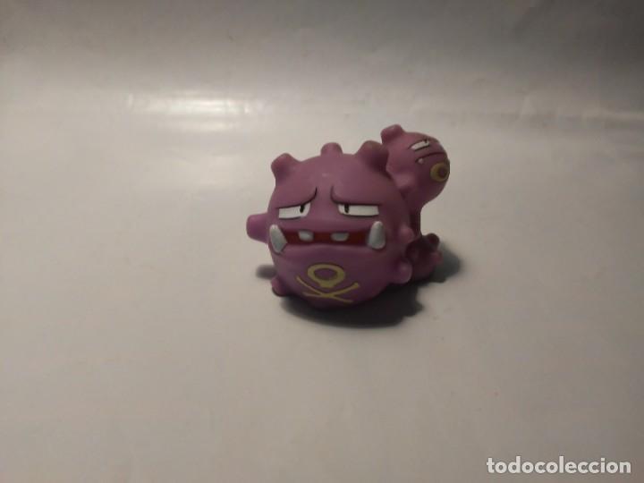 Figuras de acci&oacute;n: Virus morado Figura Bandai 1997