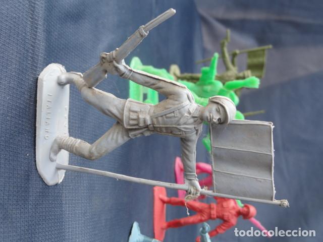 Figuras de acci&oacute;n: JUGUETES DE PL&Aacute;STICO. SOLDADOS. - Foto 6