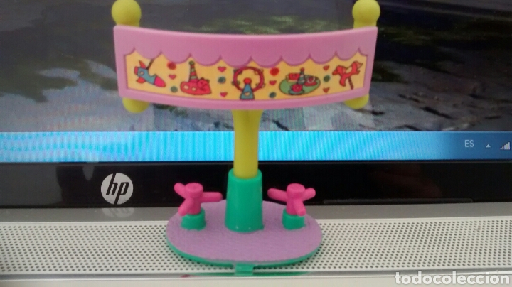 Figuras de acci&oacute;n: CARRUSEL PARA MU&Ntilde;ECAS DE PEQUE&Ntilde;O TAMA&Ntilde;O (BBT)